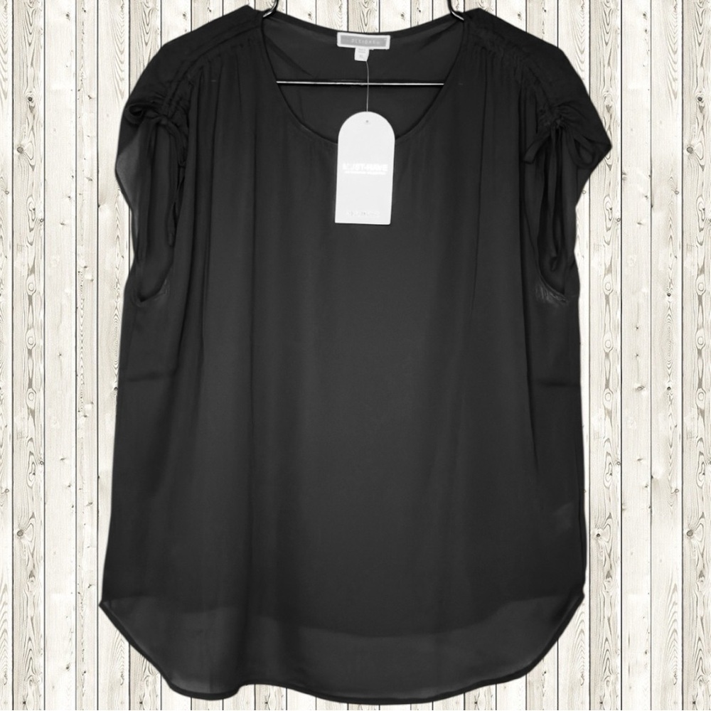 🌺NWT-PLEIONE BLACK SHEER RUNCHED TIE SHOULDERS BLOUSE